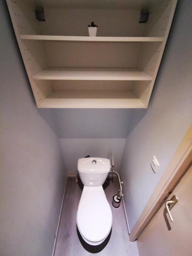 Appartement T2, plein centre, calme, 100m gare à Vienne  Extérieur photo
