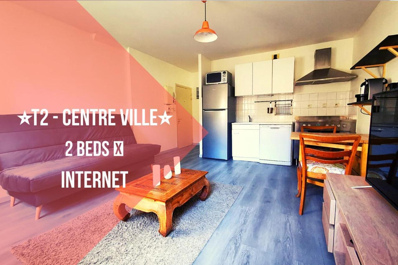 Appartement T2, plein centre, calme, 100m gare à Vienne  Extérieur photo